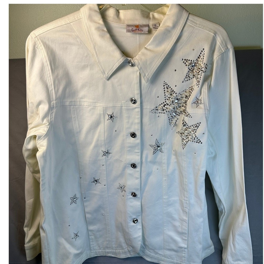 Quacker Factory XL White Vintage Denim Jacket Top Embellished Stars Bling NWT